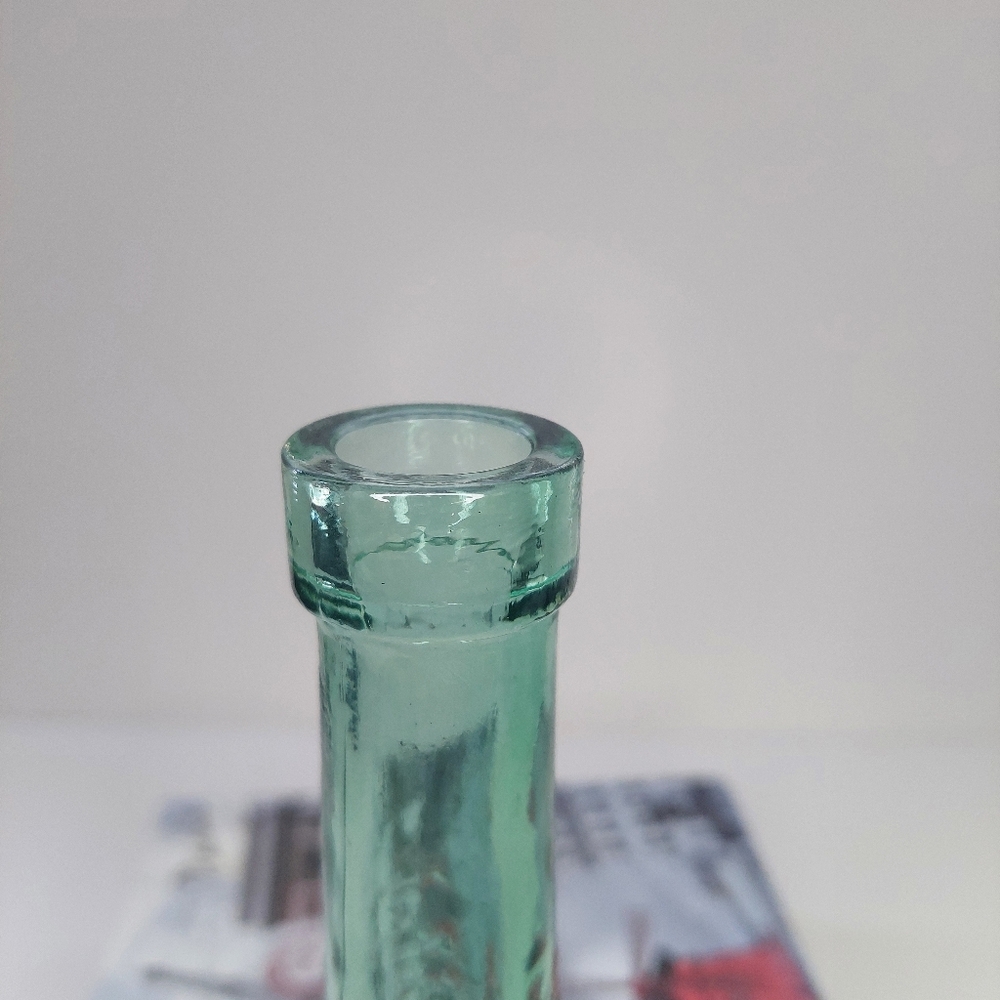 Wards Glass  Eiffel Tower Decanter Bottle - 10.5 Inch - Picture 5 of 7